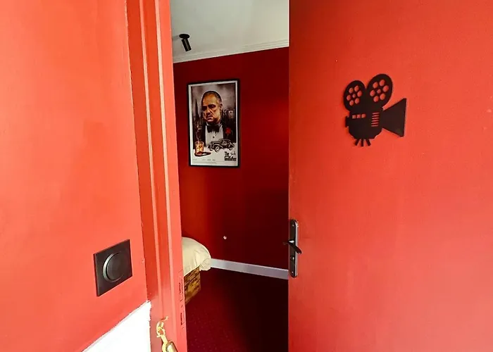 Experience Cinema Exclusive Au Coeur De 公寓 尼姆